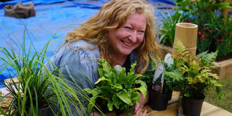 Charlie Dimmock in fight for screen time as four new gardeners join ...